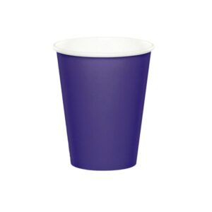 Vasos de papel púrpura
